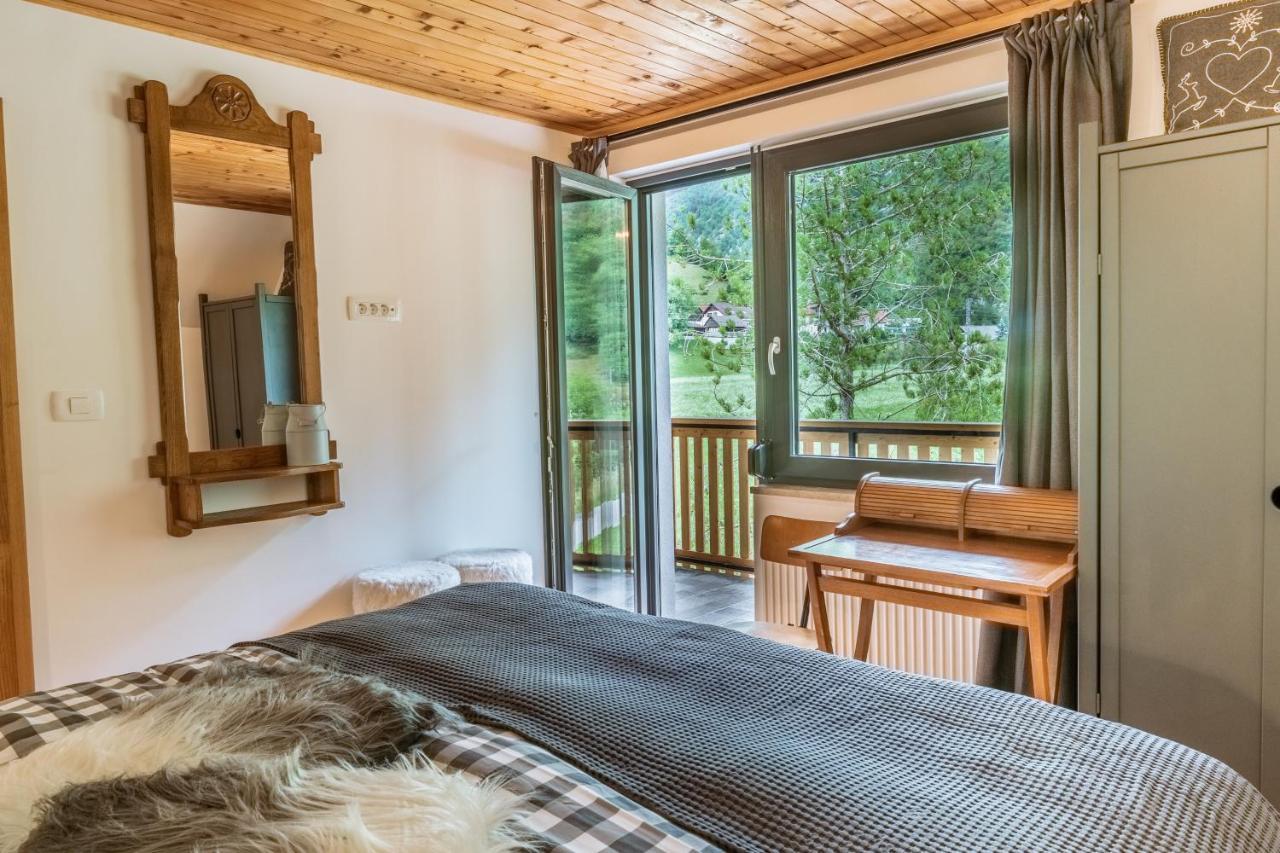Hisa Lojz Apartman Zaga Kültér fotó